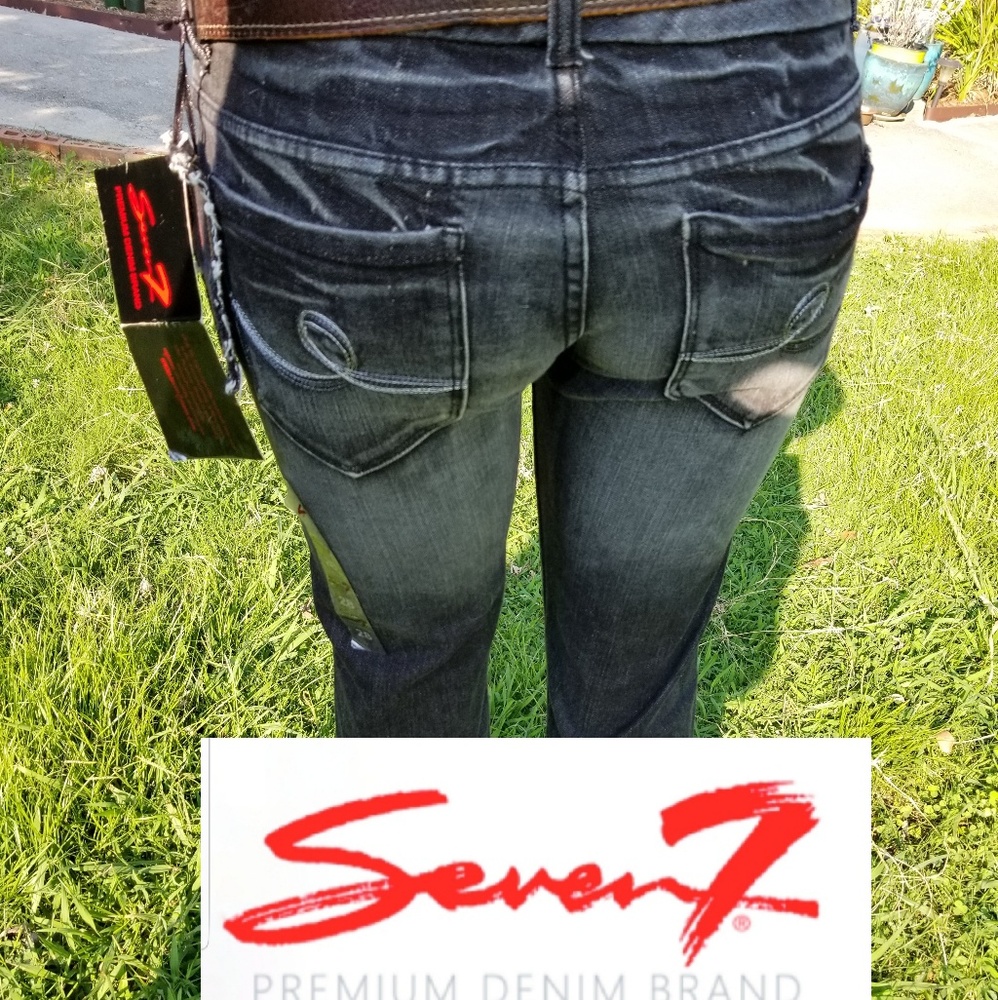Seven7 Jeans #GodOdditiesDeco